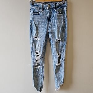 American Eagle 27x27 Light Blue Distressed Style High Rise Cropped Jeggings
